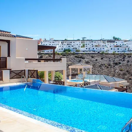 Alzado Amadores Apartment *